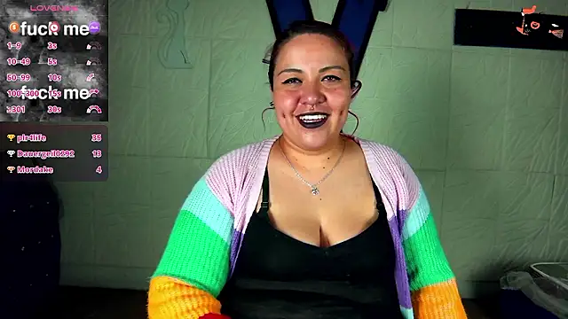 Bruja  Scarlata online show from December 2024 02:02:01 PM