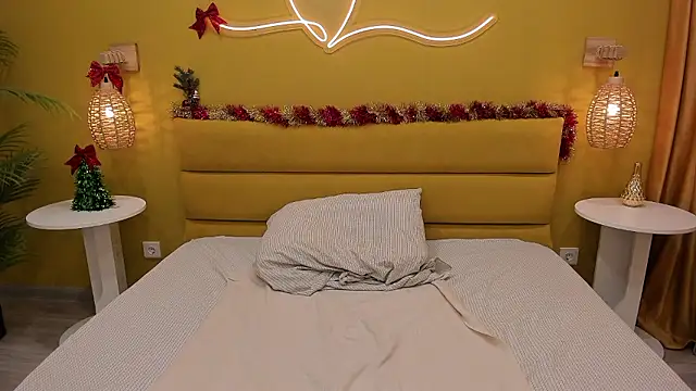 Linda Insatiable online show from December 2024 04:14:02 AM