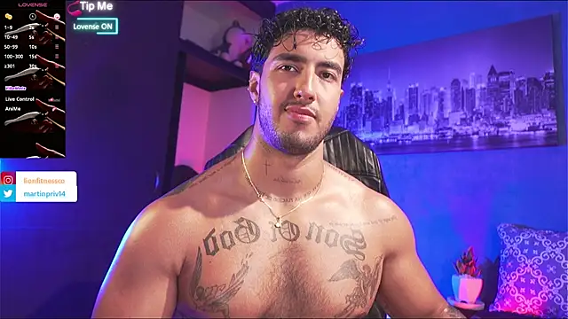 JACOB MARTINS online show from November 2025 08:40:02 PM