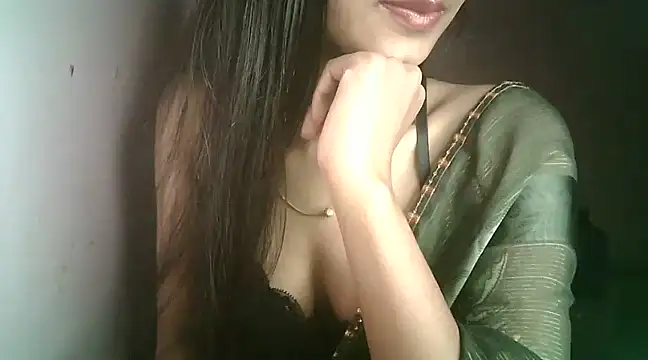 Aaisha urs online show from February 2025 07:04:01 PM