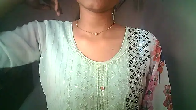 Aaisha urs online show from March 2025 01:46:01 PM