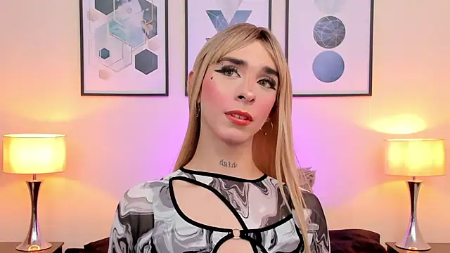 ariivega online show from January 2025 01:15:01 AM
