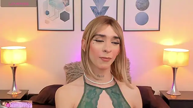 ariivega online show from February 2025 04:48:01 AM