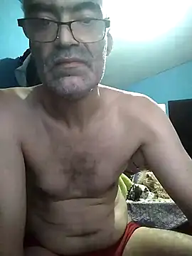 hugosafado333 online show from March 2025 05:16:01 AM