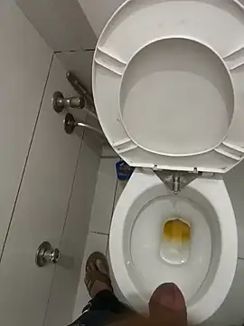 Snapshot of Gururonny07 chatting on December 2025 12:48:02 AM Gururonny07 online show from December 2025 12:48:02 AM