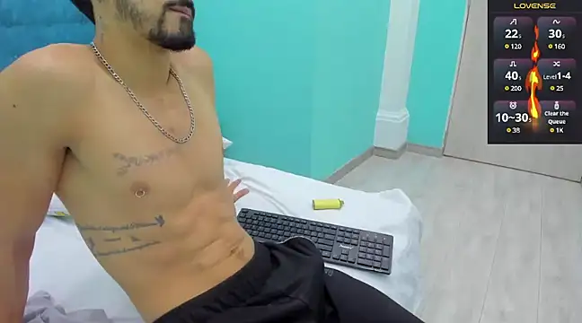 Snapshot of MAXIMUS_MASTE3 chatting on December 2024 12:38:01 PM MAXIMUS MASTE3 online show from December 2024 12:38:01 PM