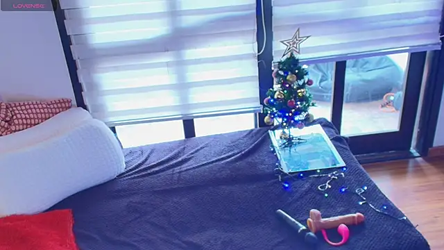 Charlotte11-11 online show from December 2024 06:52:02 PM