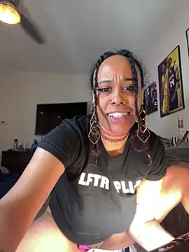 loveluna8 online show from January 2025 09:42:01 PM