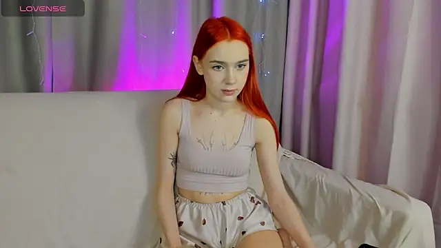 Lesi Moonie01 online show from December 2024 08:34:02 AM