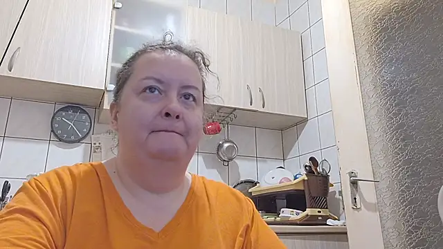 Snapshot of melissaBlessing chatting on January 2025 06:28:01 AM melissaBlessing online show from January 2025 06:28:01 AM