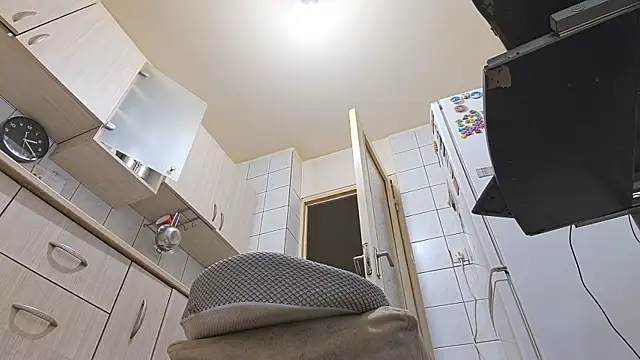 Snapshot of melissaBlessing chatting on February 2025 10:21:02 AM melissaBlessing online show from February 2025 10:21:02 AM