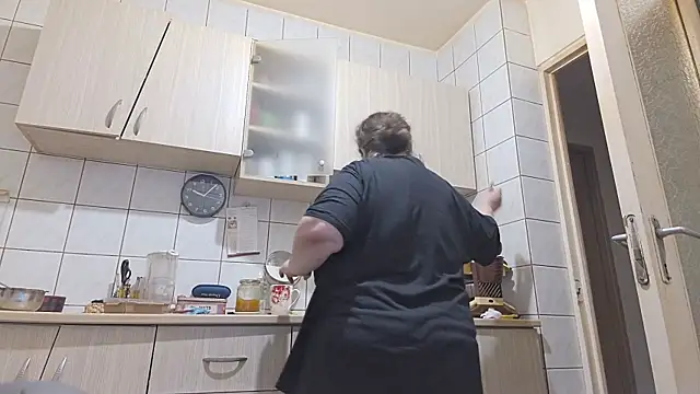 Snapshot of melissaBlessing chatting on February 2025 06:08:02 AM melissaBlessing online show from February 2025 06:08:02 AM