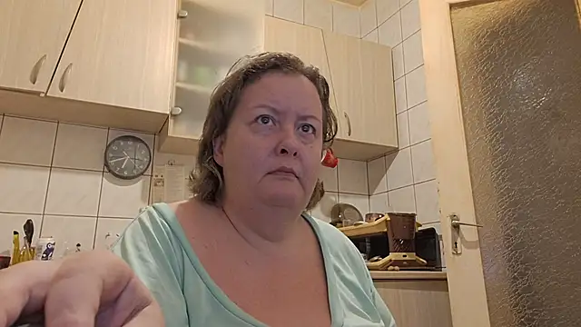 Snapshot of melissaBlessing chatting on September 2025 03:41:02 AM melissaBlessing online show from September 2025 03:41:02 AM