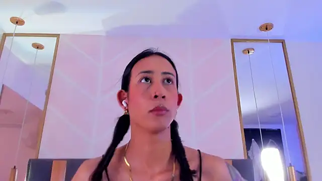 GabyPetit online show from November 2025 07:51:02 PM