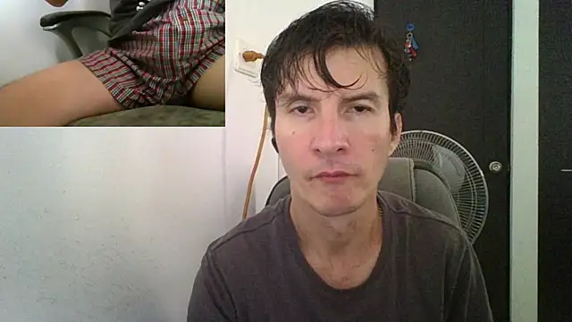 fieryloves online show from December 2024 01:38:02 PM