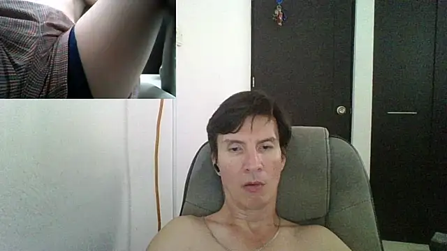 fieryloves online show from December 2024 08:48:01 PM