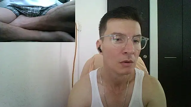 fieryloves online show from December 2024 02:06:01 PM