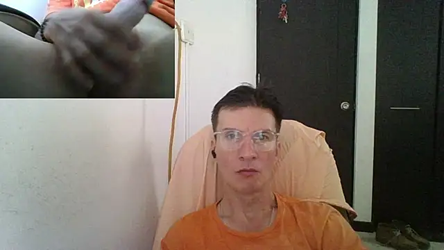 fieryloves online show from December 2024 08:25:02 PM