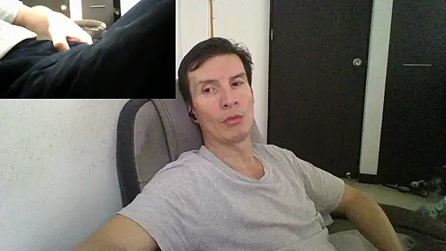 fieryloves online show from February 2025 02:23:01 PM