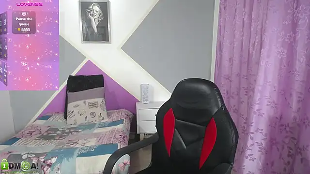 karla charloby online show from December 2024 01:11:02 PM