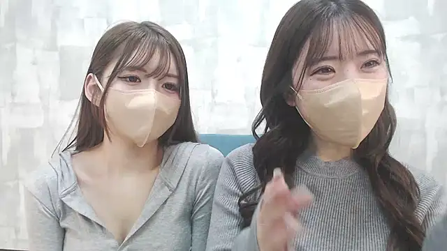 Snapshot of LOVE_MOMO_LOVE chatting on February 2025 11:38:02 AM LOVE MOMO LOVE online show from February 2025 11:38:02 AM