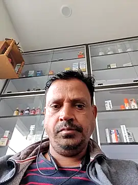 Snapshot of Raj1043 chatting on November 2025 05:18:01 AM Raj1043 online show from November 2025 05:18:01 AM