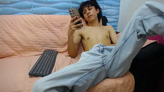 Felipe Browns online show from February 2025 04:35:02 PM