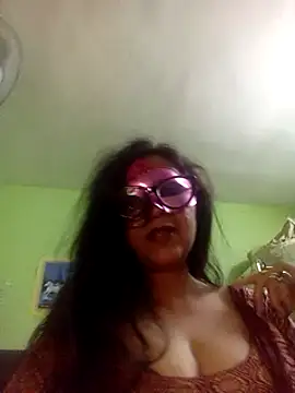 DesiMuffin online show from February 2025 06:33:01 AM