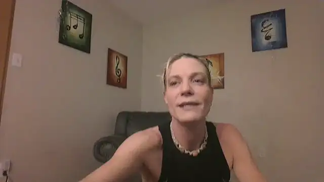 AddieAssets online show from December 2024 04:45:02 AM