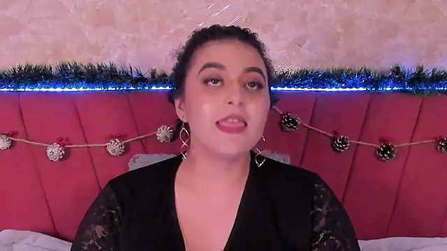 LorenaStevens online show from December 2024 12:33:02 PM