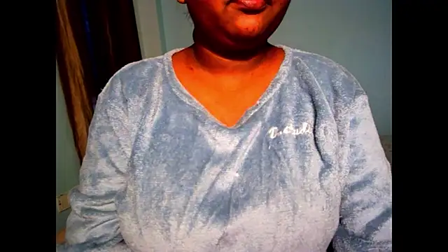 expression queen online show from November 2025 10:14:01 AM