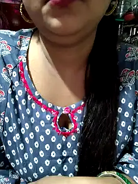 Jeenat  online show from December 2024 02:13:02 AM