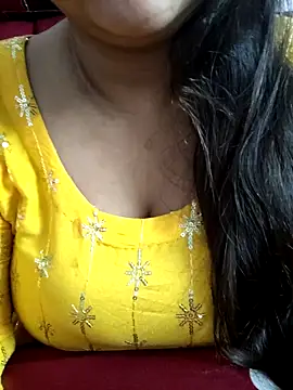 Jeenat  online show from December 2024 07:28:02 PM