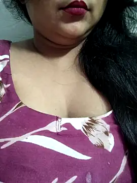 Jeenat  online show from September 2025 07:16:01 PM