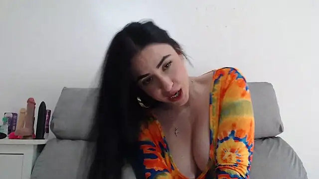 Snapshot of leilacam25 chatting on November 2025 02:18:02 PM leilacam25 online show from November 2025 02:18:02 PM