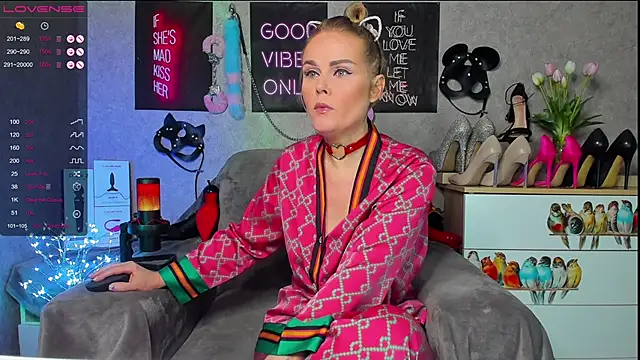 HannaKorsak online show from January 2025 07:31:01 PM