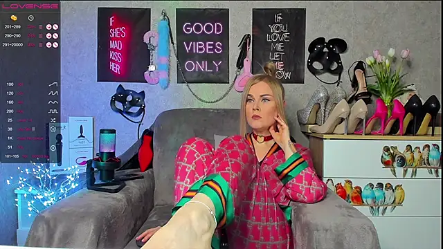 HannaKorsak online show from February 2025 04:05:02 PM