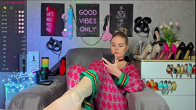 HannaKorsak online show from February 2025 09:57:01 PM