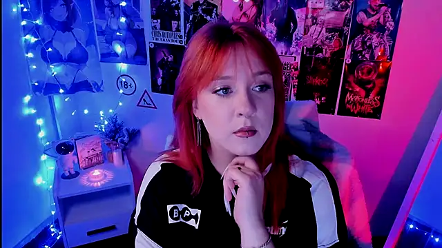 Rudy 02 online show from October 2025 07:52:01 PM