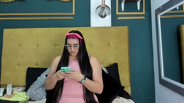 BellaPeers  online show from December 2024 02:39:02 PM