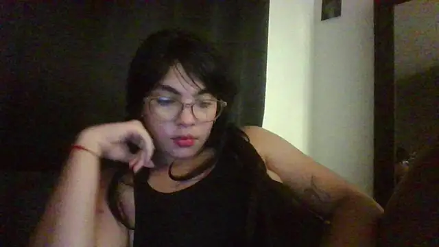 Kiri Cutee online show from March 2025 05:20:02 AM