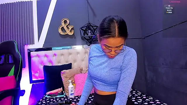 alexa andherson online show from January 2025 07:34:01 PM