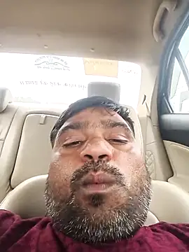 Snapshot of pintuS40 chatting on October 2025 03:32:02 AM pintuS40 online show from October 2025 03:32:02 AM