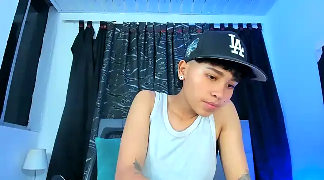 nova sex01 online show from December 2024 08:05:01 AM