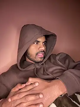 Mr Gurgaon  online show from December 2024 03:43:02 PM