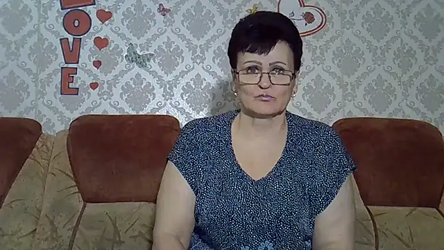 Snapshot of PaulaGolden chatting on November 2025 01:59:02 PM PaulaGolden online show from November 2025 01:59:02 PM