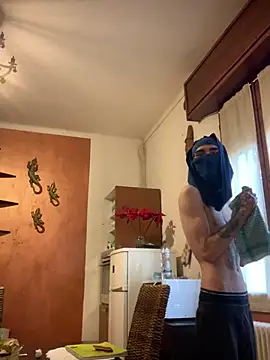 Chicano2k online show from January 2025 02:44:01 PM