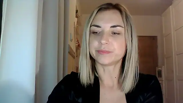 Snapshot of ashley_xlove chatting on December 2024 05:55:01 PM ashley xlove online show from December 2024 05:55:01 PM