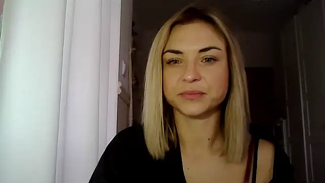 Snapshot of ashley_xlove chatting on December 2024 08:15:02 AM ashley xlove online show from December 2024 08:15:02 AM