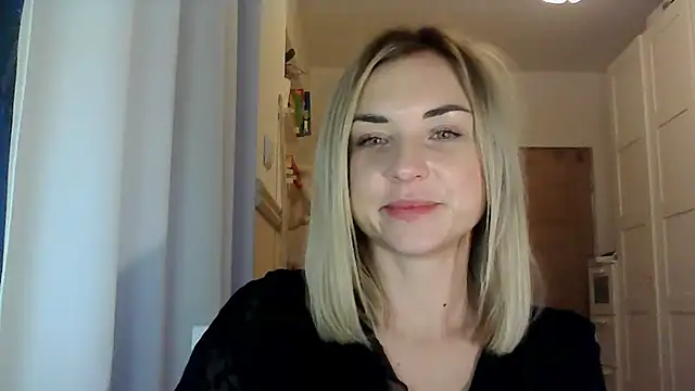 Snapshot of ashley_xlove chatting on December 2024 02:38:02 PM ashley xlove online show from December 2024 02:38:02 PM